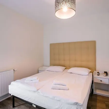 Grano Flats - Neptun