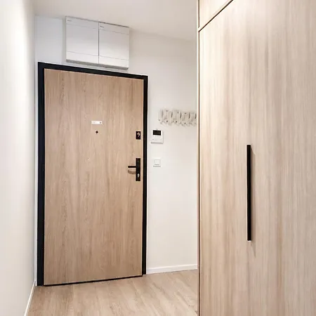 Grano Flats - Neptun *
